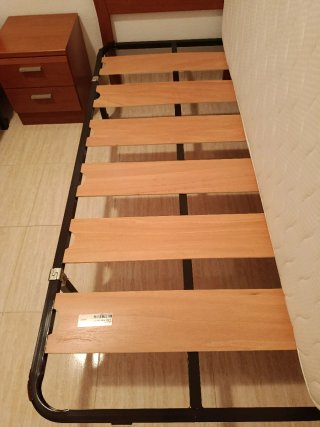 2 Camas 90x190 con Colchones Pikolin Nuevos