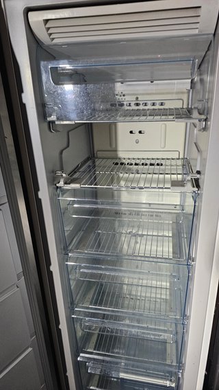 Frigorífico, Cava y Congelador. Electrolux