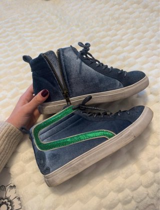 Zapatos Scalpers Azules con Brillos Verdes