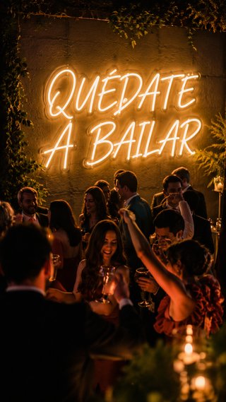 Neón personalizado para bodas