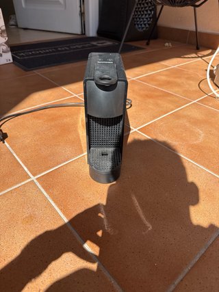 Cafetera Nespresso Negra