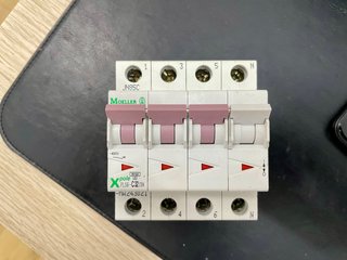 Magnetotérmico Moeller xPole PLS6 C32 3N
