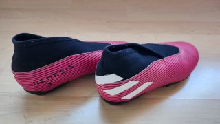 Botas de fútbol Adidas NΣMESIS