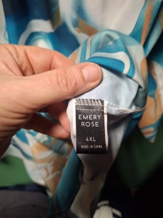 Blusa Estampada Rayas Geométricas Talla 4XL