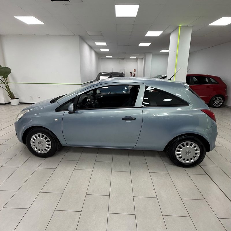 Opel Corsa 2010, foto 5