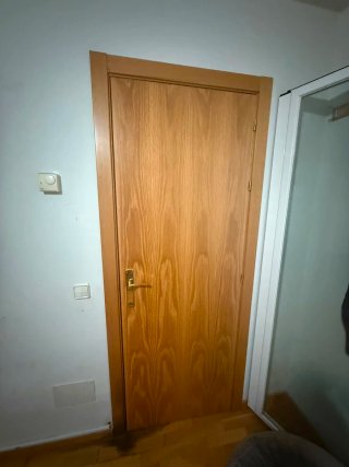 Puertas de madera interiores con cristal