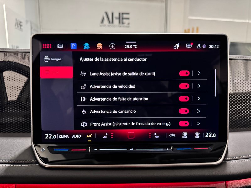 Volkswagen Tiguan 2025, foto 16