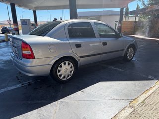 Opel Astra 2000