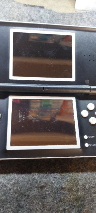 Nintendo DS Lite
