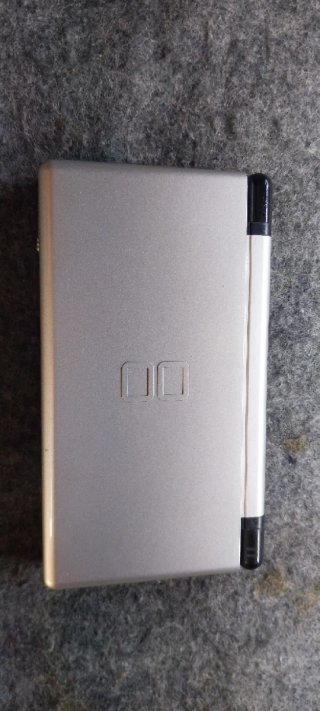 Nintendo DS Lite