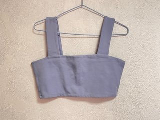 Top corto tirantes azul