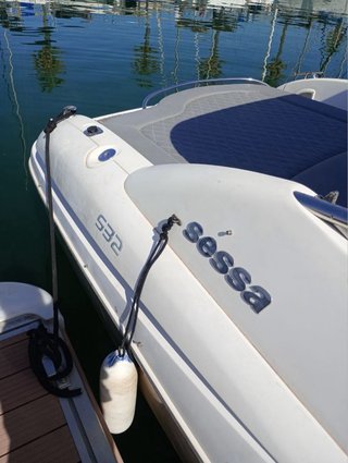 Barco Sessa Marine S32 (2008)