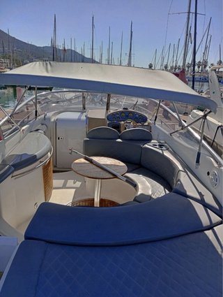 Barco Sessa Marine S32 (2008)