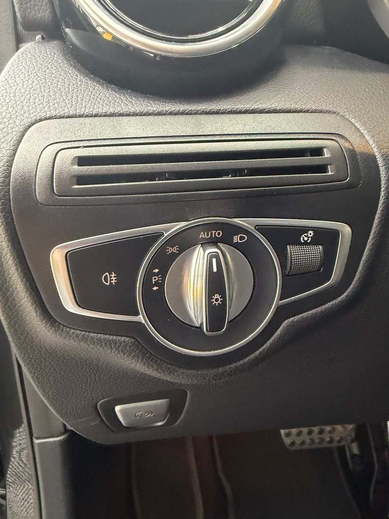 Mercedes-Benz GLC 2021, foto 24