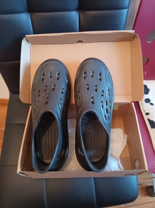 Zapatillas de agua Fila negras