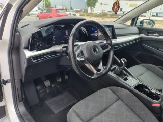 Volkswagen Golf 2021
