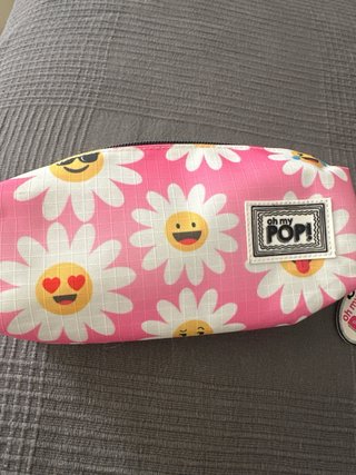Estuche Oh my Pop! flores y emojis