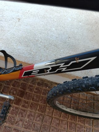 Bicicleta BH SUPRA 200