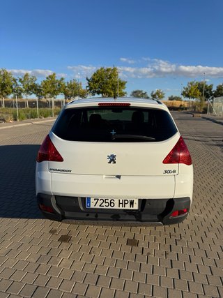 Peugeot 3008 2013