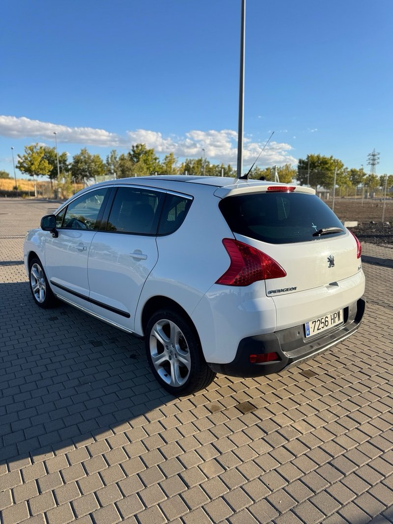 Peugeot 3008 1.6 HDI Allure 2013, foto 5