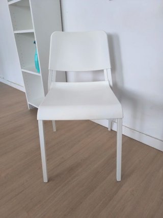 Mesa y Sillas Comedor IKEA