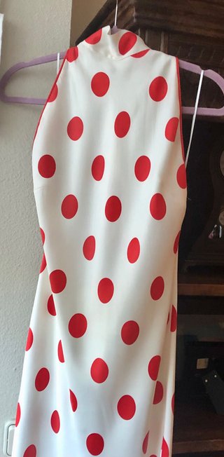 Rebajadísimo Vestido largo lunares rojos