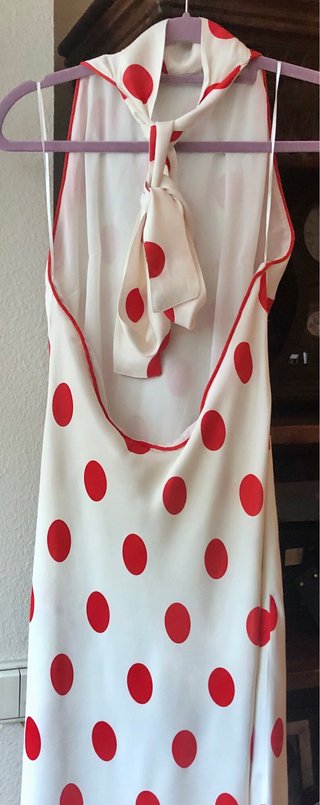 Rebajadísimo Vestido largo lunares rojos