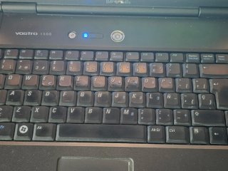 Portatil Vostro 1500 negro