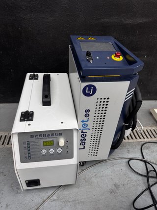 Soldadora láser 1500W con refrigeración por aire