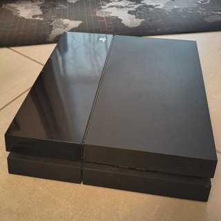 PS4 Fat + 3 Controller + Cavo 8K e Accessori XL
