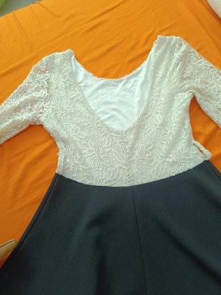 Vestido negro encaje talla S/M