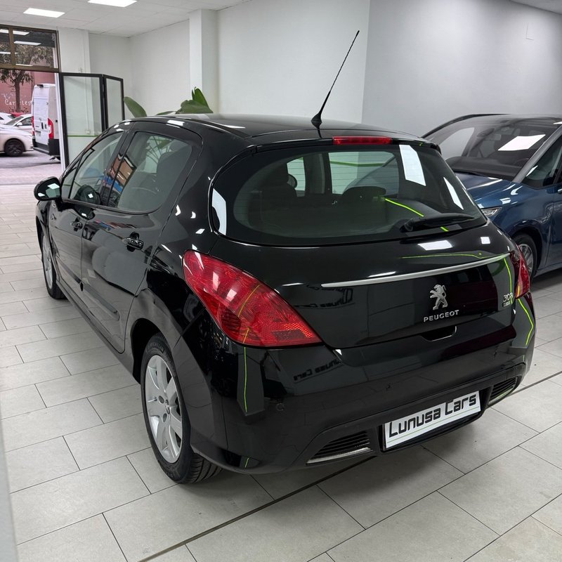 Peugeot 308 2013, foto 6