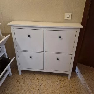 Zapatero blanco de madera