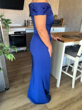Vestido de fiesta azul