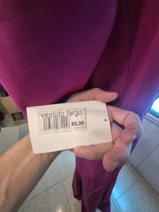 Vestido Morado Largo con Mangas Abullonadas