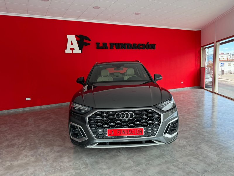 Audi Q5 2022, foto 2