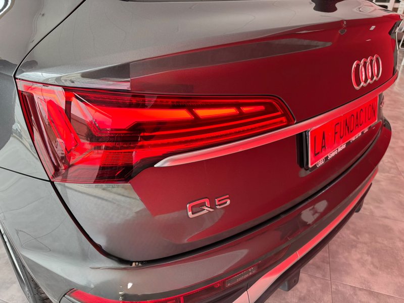 Audi Q5 2022, foto 11