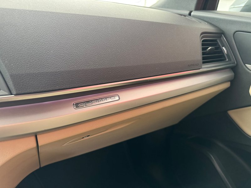 Audi Q5 2022, foto 20