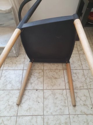 Silla comedor Wishbone negra y madera