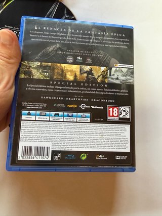 Skyrim Special Edition PS4 + Steelbook + BSO
