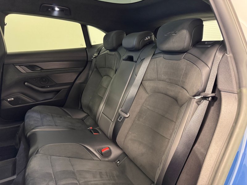 Porsche Taycan 2022, foto 33