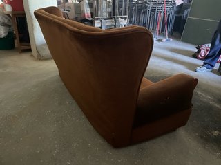 Divano vintage in velluto marrone