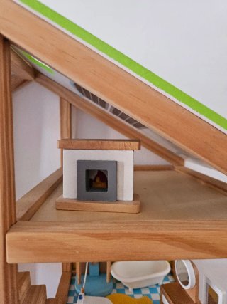 Casa de madera para niños/as con accesorios Hape