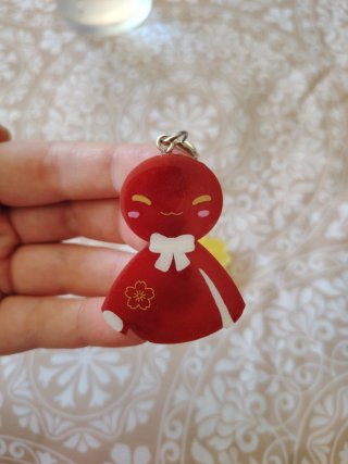 Llavero amuleto japonés hecho a mano