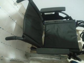 Silla de ruedas nueva sin estrenar