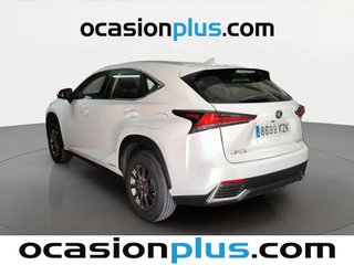 Lexus NX 300h Business Navigation 2WD 145 kW (197 CV)