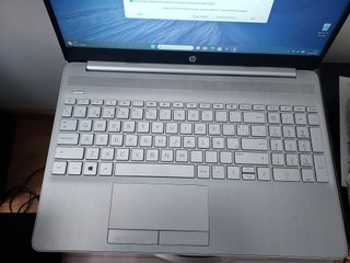 HP Laptop 15-dw1xxx i7