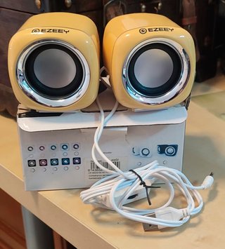 Altavoces Ezeey USB Amarillos