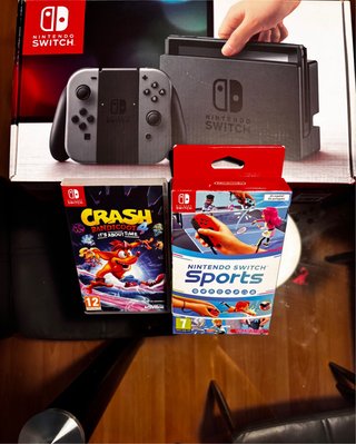 Nintendo Switch Gris + Juegos