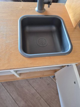 Cocina de juguete de madera